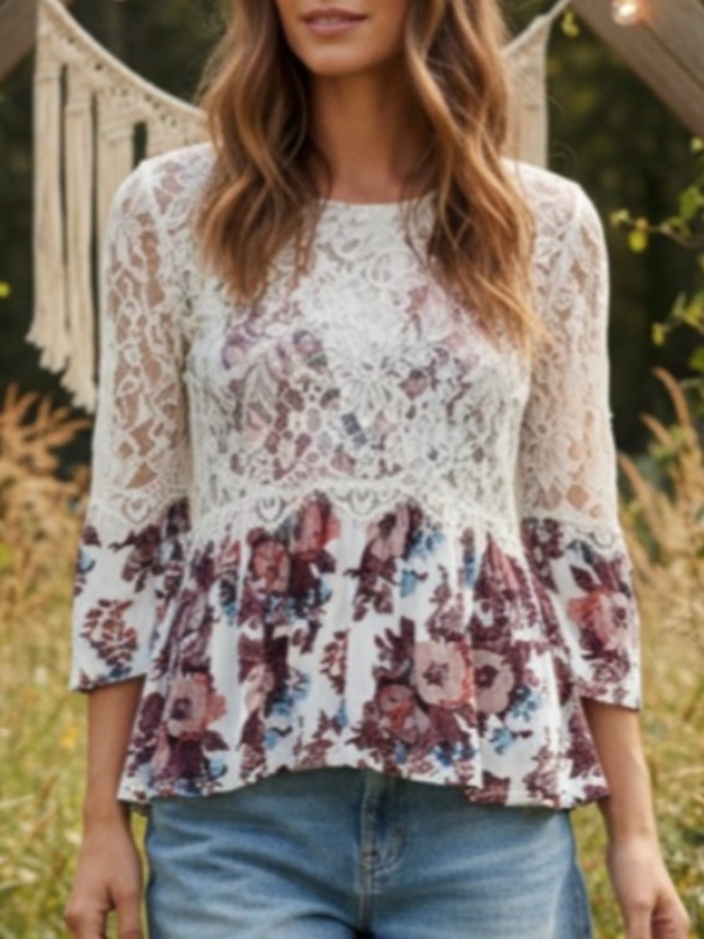 BKE Boutique Women's Floral Lace Blouse